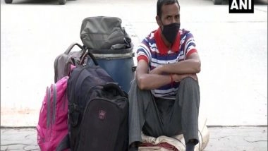 India News | Another Exodus of Migrant Workers Underway as Delhi Extends Lockdown
