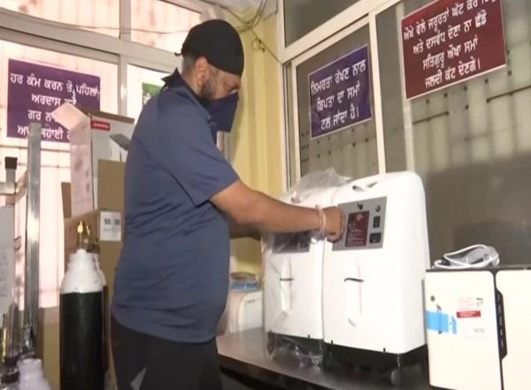 India News | COVID-19: Sikh Organisation Sets Up Oxygen Bank in Hyderabad