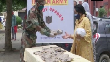 India News | Army Distributes Food to Needy in J-K's Rajouri