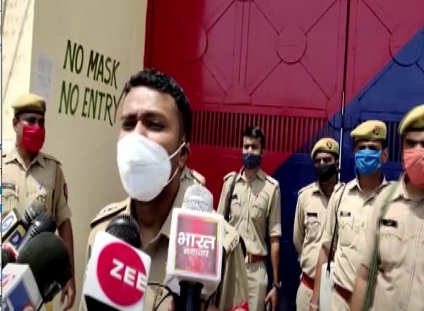India News | Three Inmates Dead After Shooting Inside UP's Chitrakoot Jail