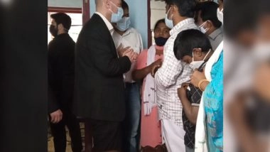 World News | Israeli Diplomat Visits Family of Kerala Woman Killed in Hamas Strike