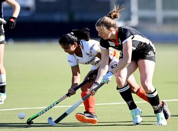 Sports News | Tokyo Olympics: Chief Coach Sjoerd Marijne Pushing Us to Excel Helps Our Confidence, Says Neha Goyal