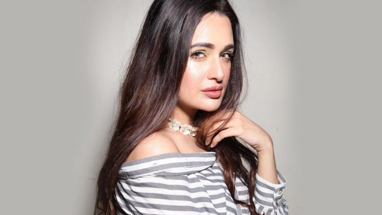 Yuvika Chaudhary Apologises Again After Getting Slammed For Using Casteist Comment; Claims 'I Didn't Know The Meaning Of The Word' (Watch Video)