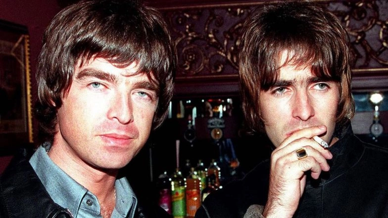 Noel Gallagher Doesn’t Correct People When They Think Him as Brother Liam Gallagher