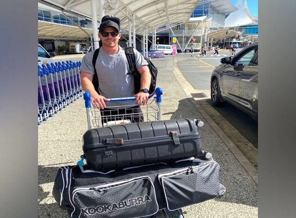 IPL 2021: Tim Seifert, New Zealand Batsman, Tests Positive for COVID-19, Misses Charter Flight From India