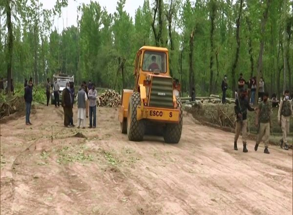 India News | DRDO Starts Construction of 500-bed COVID-19 Hospital in J-K's Budgam