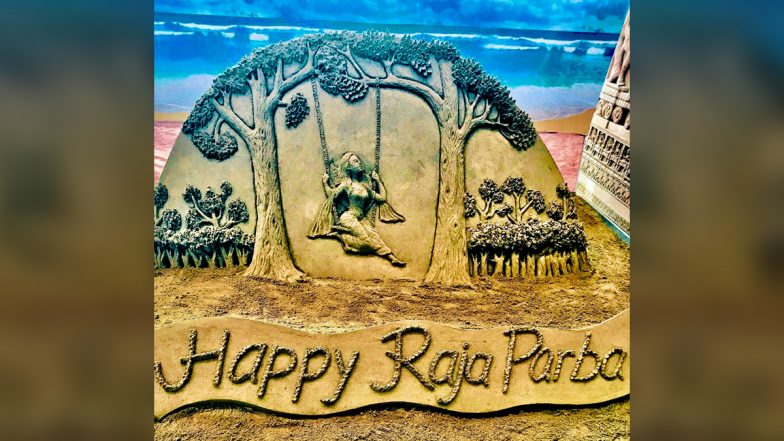 Raja Parba 2021: Acclaimed Artist Sudarsan Pattnaik Shares Mithun Sankranti Wishes With SandArt on Twitter