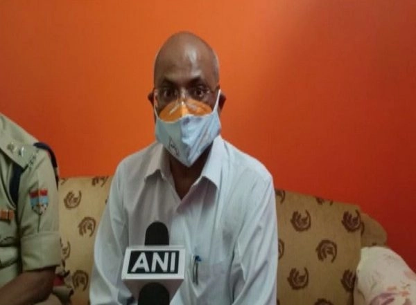 India News | Pithoragarh DM Orders Legal Action Against Purchasers, Suppliers of Defective Materials Used in Covid-19 Treatment