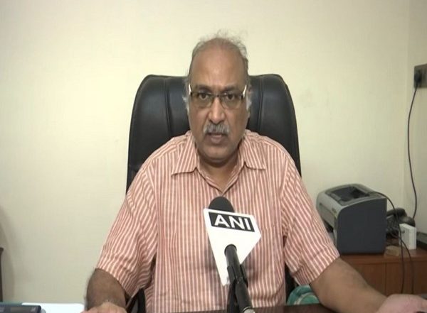 India News | UP Man Alleges No Antibodies Developed Post Vaccine, Lodges Complaint Against SII CEO, ICMR Chief
