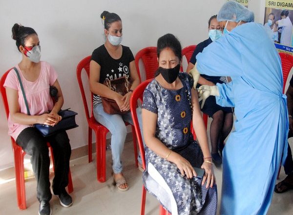 COVID-19 Vaccination in India: Every Three Out of Five People in Rural Areas Participated on First Day of Centralised Free Vaccination Policy