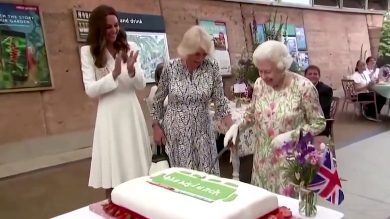 Queen Elizabeth Steals the Eden Project's Show by Cutting Cake With Sword (Watch Video)