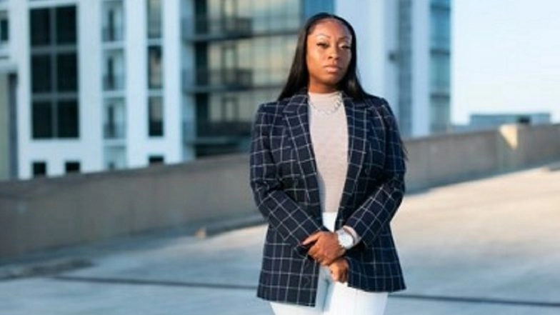 Make Success With Amber Smith