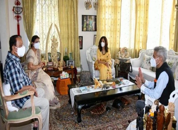 World News | EAM Jaishankar Condoles Demise of Former President, Prime Minister of Mauritius Anerood Jugnauth