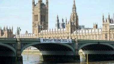 World News | Free Tibet Drops Banner at Westminster Bridge Urging Boycott of Beijing Winter Olympics