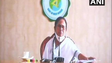 India News | Mamata Banerjee Reiterates Support to Alapan Bandyopadhyay After Show Cause Notice