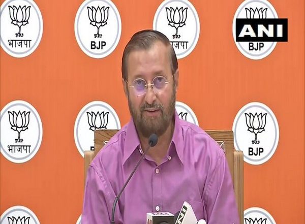 Rahul Gandhi Should Look After Congress-Ruled States First Before Giving Lectures to Others, Says Prakash Javadekar