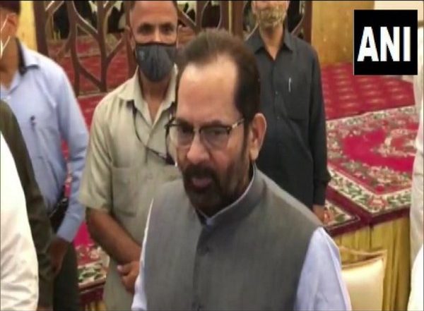 ‘Hajj 2021 Will Depend on Saudi Arabia Govt’s Decision’, Says Minority Affairs Minister Mukhtar Abbas Naqvi