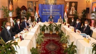 World News | Jaishankar Holds Meeting with Indian Envoys in Gulf Nations, Discusses Trade Interests