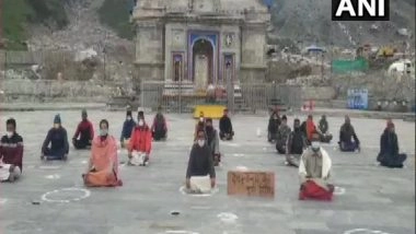 India News | Kedarnath Priests Continue Sit-in Protest to Disband Devasthanam Board