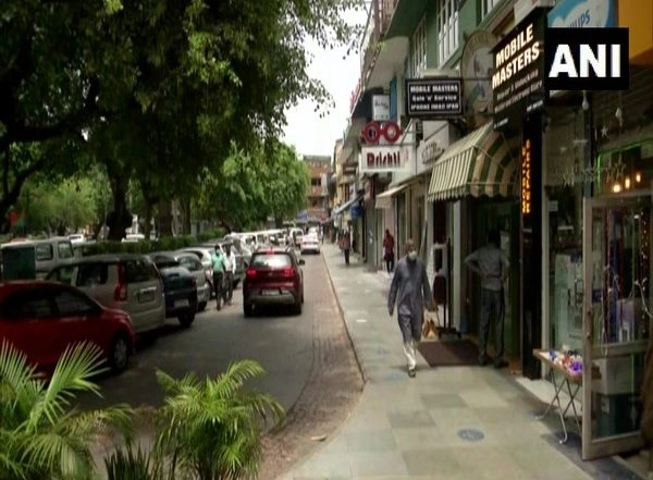 India News | Delhi Unlock: All Shops in Markets, Restaurants Open Today; Gym Owners Remain Disappointed