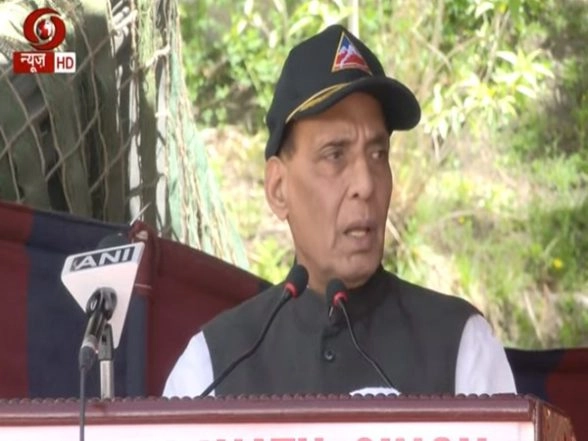 Terrorism, Lack of Social-Economic Development Reasons Behind Making Ladakh a UT, Says Rajnath Singh