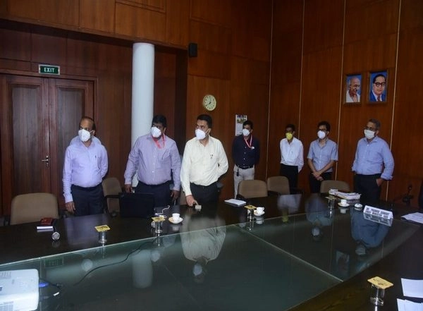 India News | Pramod Sawant Launches Goa Board's App to Provide Study Material to Students