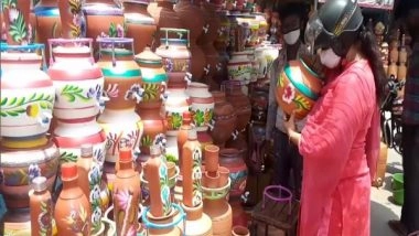India News | Demand for Earthen Pots on Rise in Punjab's Ludhiana as Temperature Soars