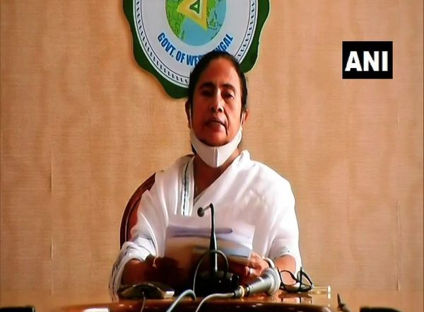 ‘COVID-19 Infected Corpses Floating From Uttar Pradesh Have Reached West Bengal’, Says Mamata Banerjee