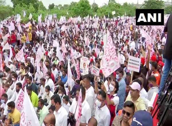 Navi Mumbai: Locals Protest Over Naming New International Airport, Heavy Security Deployed