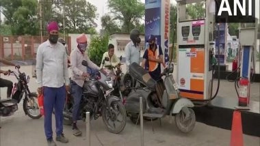 India News | Delhi: Petrol Reaches Rs 98.11, Diesel Rs 88.65 Per Litre
