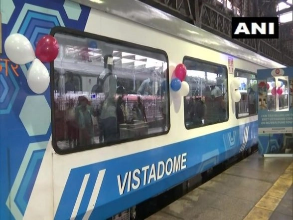 Central Railway Restores Mumbai-Pune Deccan Express Special Train With ‘Vistadome Coach’