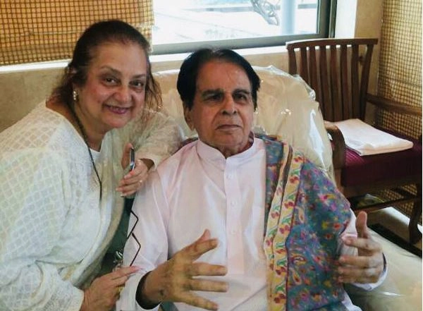 Entertainment News | Saira Banu Refutes Death Rumours About Dilip Kumar, Says His Condition Stable