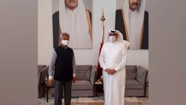 World News | Jaishankar Meets Qatari NSA; Thanks Him for Support in India's Fight Against COVID-19