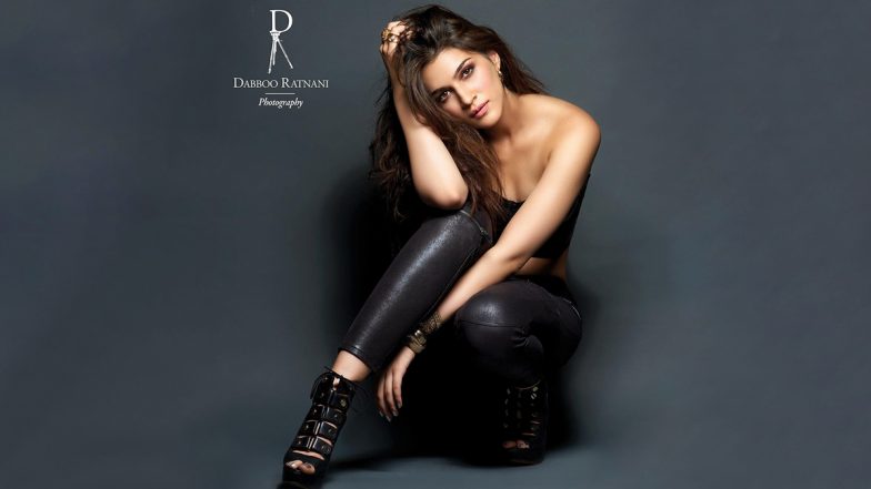 Kriti Sanon Is a Seductress in Black As She Poses for Dabboo Ratnani Calendar 2021; Check Out Her Photoshoot Pic!