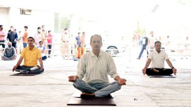 International Yoga Day 2021: MP CM Shivraj Singh Chouhan Performs Asanas; Govt Launches Drive to Vaccinate 10 Lakh People