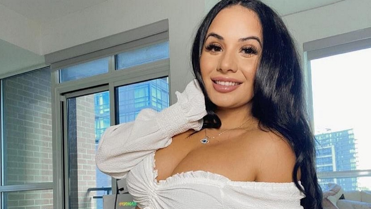 Teacher Xxc - Model Mandy Milano Believes a Woman Should Be Financially Sound About Her  Money | ðŸ›ï¸ LatestLY