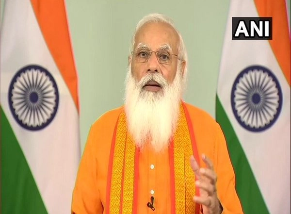 International Yoga Day 2021: PM Narendra Modi Announces Launch of M-Yoga App to Expand Yoga Across Globe