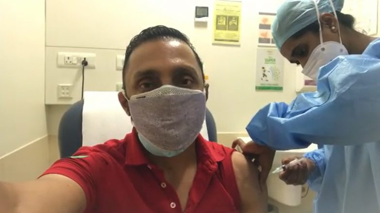 Rahul Bose Takes His Second Dose of COVID-19 Vaccine (Watch Video)