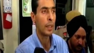 India News | SAD President, AAP Leaders Among 200 People Booked for Violating Covid Norms in Mohali