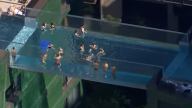 Sky Pool: London’s Transparent Floating Pool, Suspended 115 Feet Above the Ground, Is One of Its Kind; Watch Video