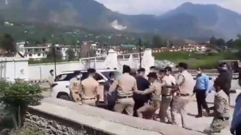 Jai Ram Thakur's Security Personnel, Kullu District Cops Scuffle Near Bhuntar Airport