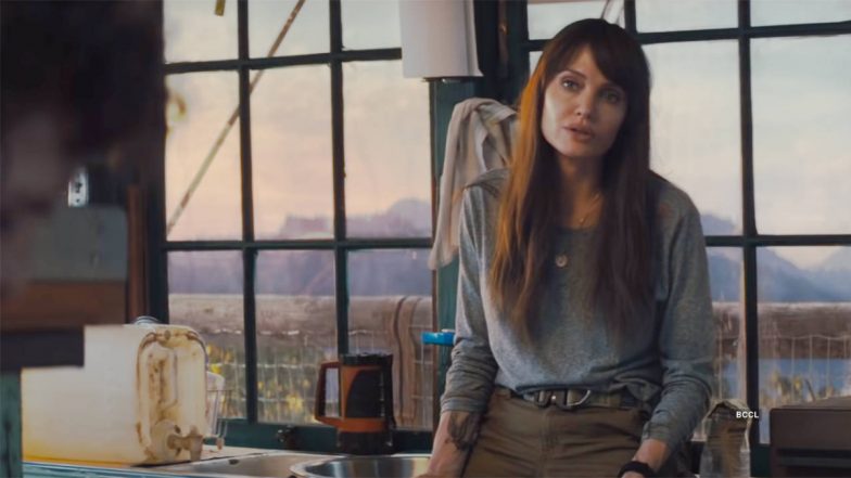 Those Who Wish Me Dead Review: Angelina Jolie Shines as a Smoke Jumper in This Thriller, Say Critics!
