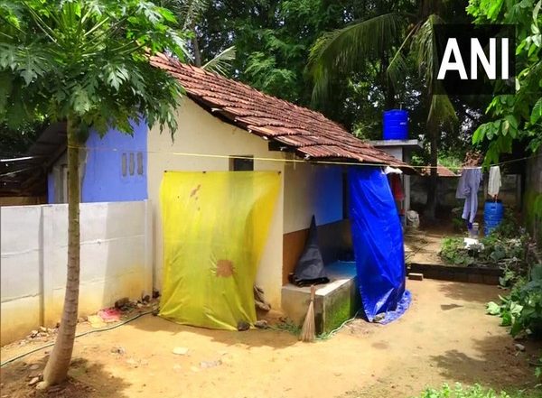 India News | Missing for 11 Years, Kerala Woman Found Living Near Her Home Secretly with Lover