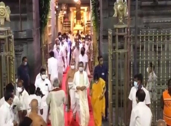 India News | CJI Ramana Offers Prayers at Lord Balaji Temple in Andhra's Tirumala