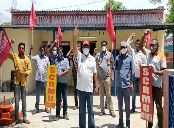 India News | Andhra: Railway Staff Urge PM Modi to Include Them as Frontline Workers