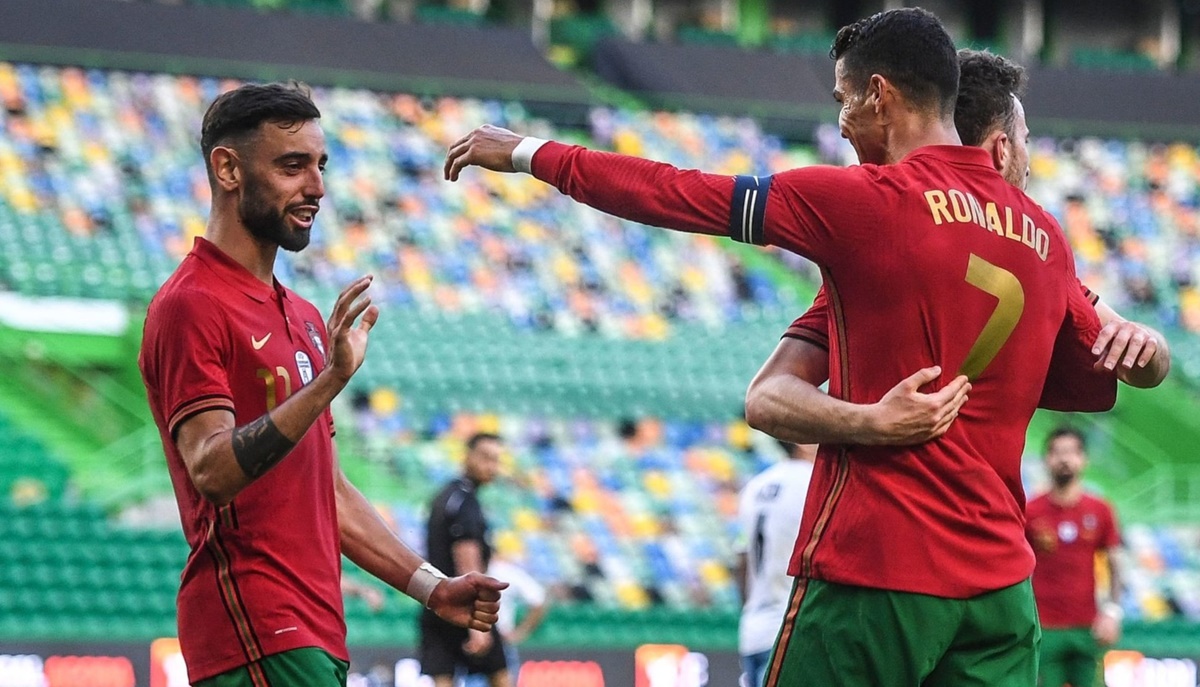 Xxx C R 7 - Bruno Fernandes' Brace & Cristiano Ronaldo's Goal Takes Portugal to 4-0 Win  Against Israel in International Friendly Match Ahead of Euro Cup 2020  (Watch Goal Highlights) | âš½ LatestLY
