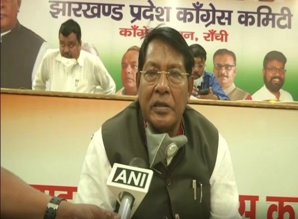 India News | Jharkhand Cong President Welcomes Centre's 'centralised Vaccination Drive'