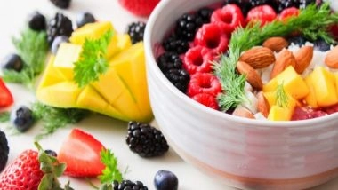 Health News | Switching from a Western Diet to Balanced Diet Reduces Skin, Joint Inflammation: Study