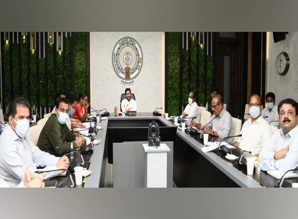 India News | Jagan Reddy Reviews Agri Infra Fund Projects in Andhra