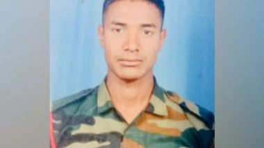 India News | Indian Army Pays Tribute to Rifleman Mandeep Singh Negi